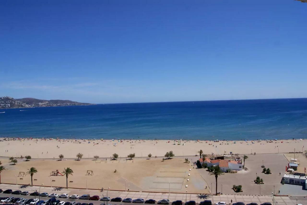 Holidays P14 Sea View Empuriabrava Exterior foto